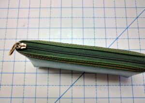 Factgory Zipper Makeup Bag top